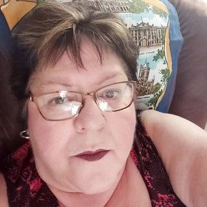 Meet your Posher, Joyce